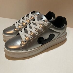 Mickey Mouse Silver Black Sneakers Size 7